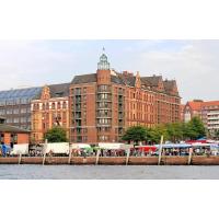 2830_9116 Fischmarkt Hamburg Altona - mehrstöckige Wohngebäude, Bürohäuser am Fischmarktgelände. | 